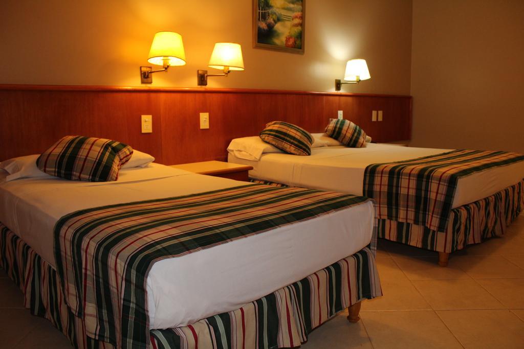 Marcopolo Suites Iguazu Puerto Iguazú Dış mekan fotoğraf